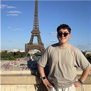Estudiante de Bioquímica y Biología Molecular en la UPV. Puedo enseñar cualquier asignatura y curso hasta segundo de bachillerato.
